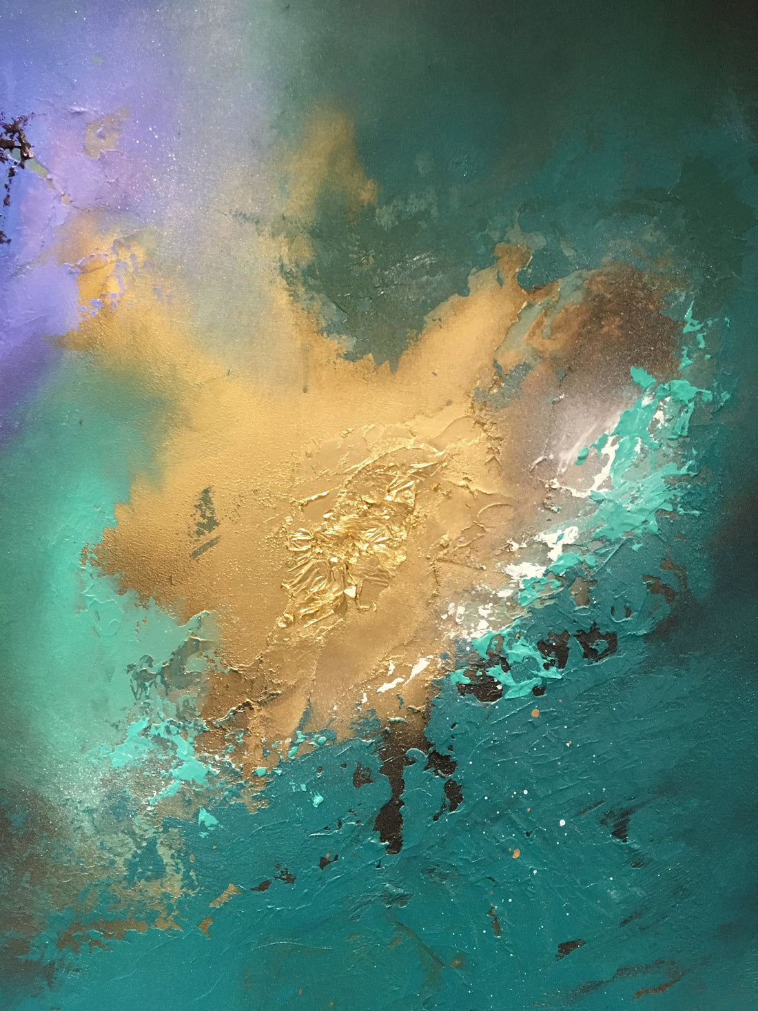 GOLD SUPERNOVA